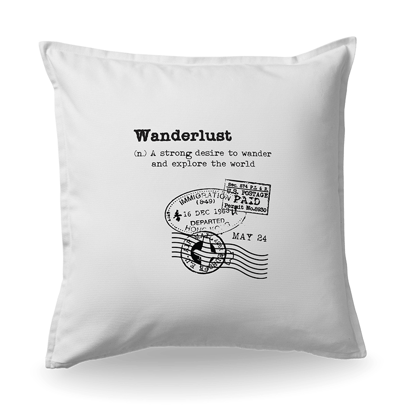 Vzglavnik_wanderlust_white Bel vzglavnik z napisom "Wanderlust"